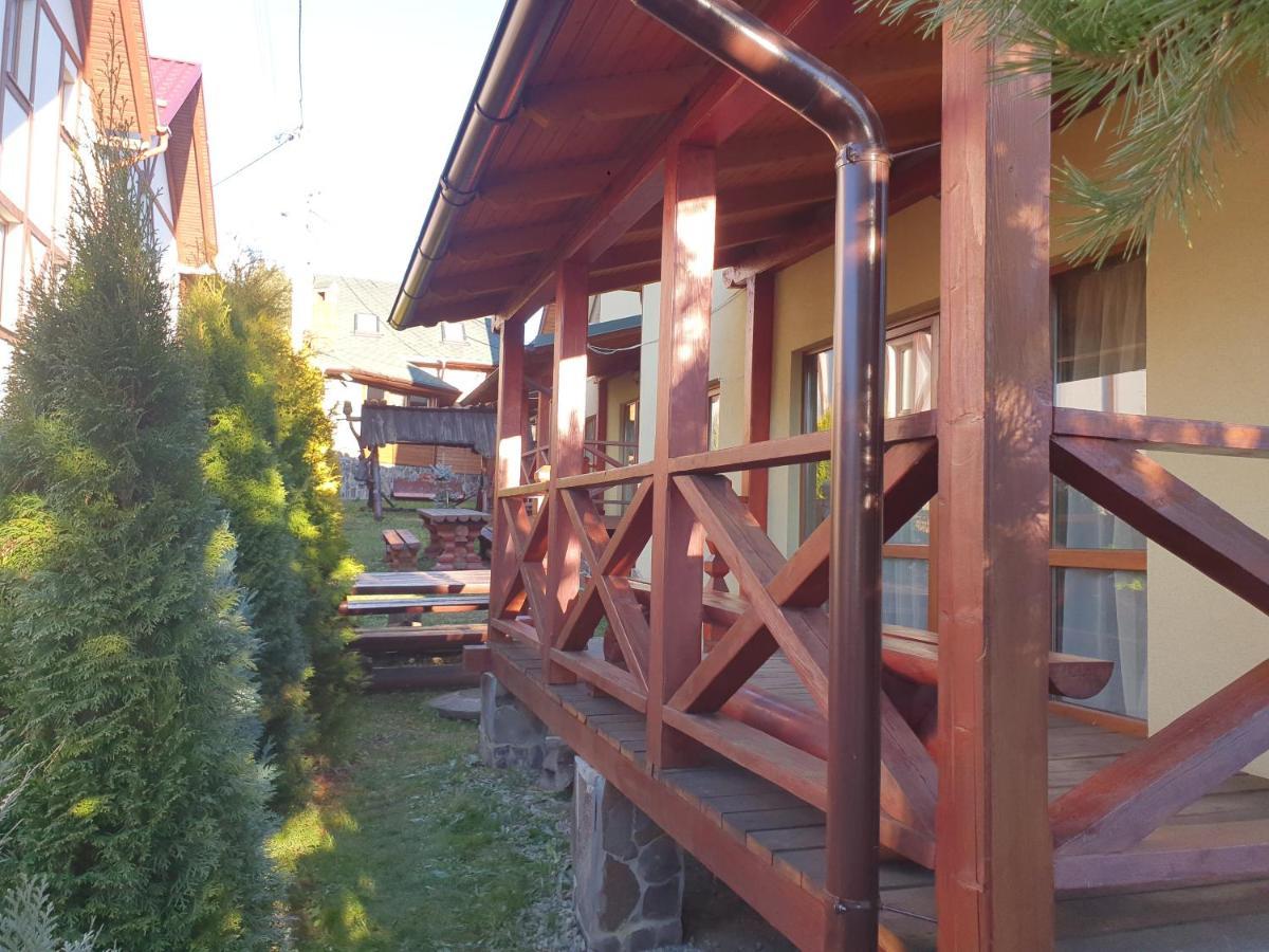 Chalet 888 Cottages Palyanytsya Exterior foto